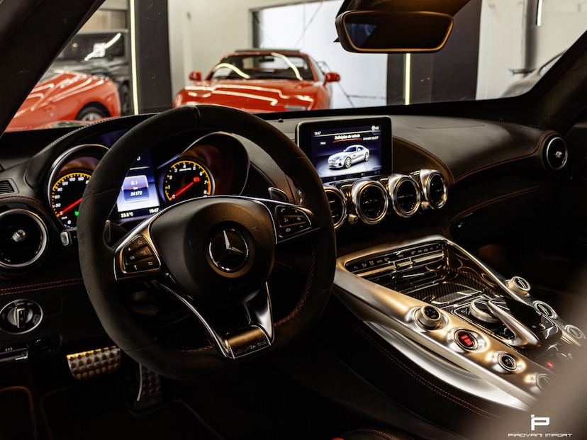 Foto do veículo MERCEDES-BENZ AMG GT 4.0 V8 TURBO GASOLINA COUPÉ S 2P AUTOMÁTICO 2015 34.000 KM 799.000,00