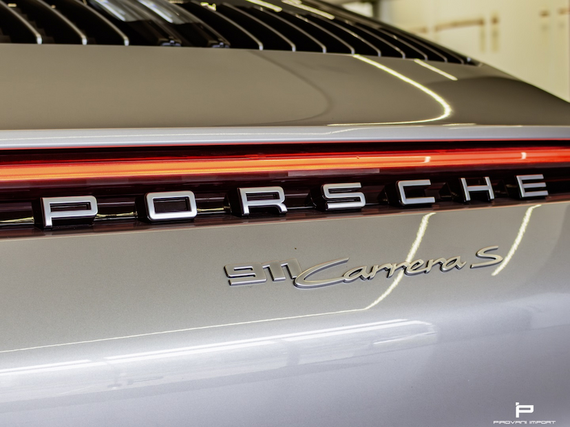 Foto do veículo PORSCHE 911 3.0 24V H6 GASOLINA CARRERA S PDK 2020 5.800 KM 779.990,00