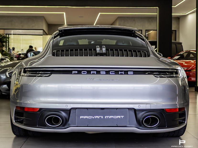 Foto do veículo PORSCHE 911 3.0 24V H6 GASOLINA CARRERA S PDK 2020 5.800 KM 779.990,00