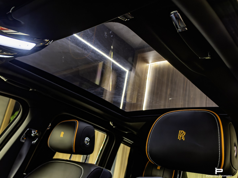 Foto do veículo ROLLS-ROYCE CULLINAN 6.7 V12 TURBO GASOLINA AUTOMÁTICO 2020 17.000 KM 0,00