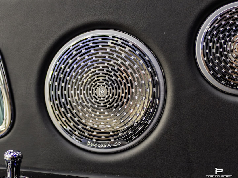Foto do veículo ROLLS-ROYCE CULLINAN 6.7 V12 TURBO GASOLINA AUTOMÁTICO 2020 17.000 KM 0,00