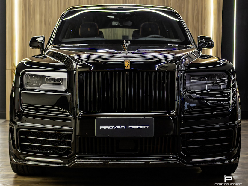 Foto do veículo ROLLS-ROYCE CULLINAN 6.7 V12 TURBO GASOLINA AUTOMÁTICO 2020 17.000 KM 0,00