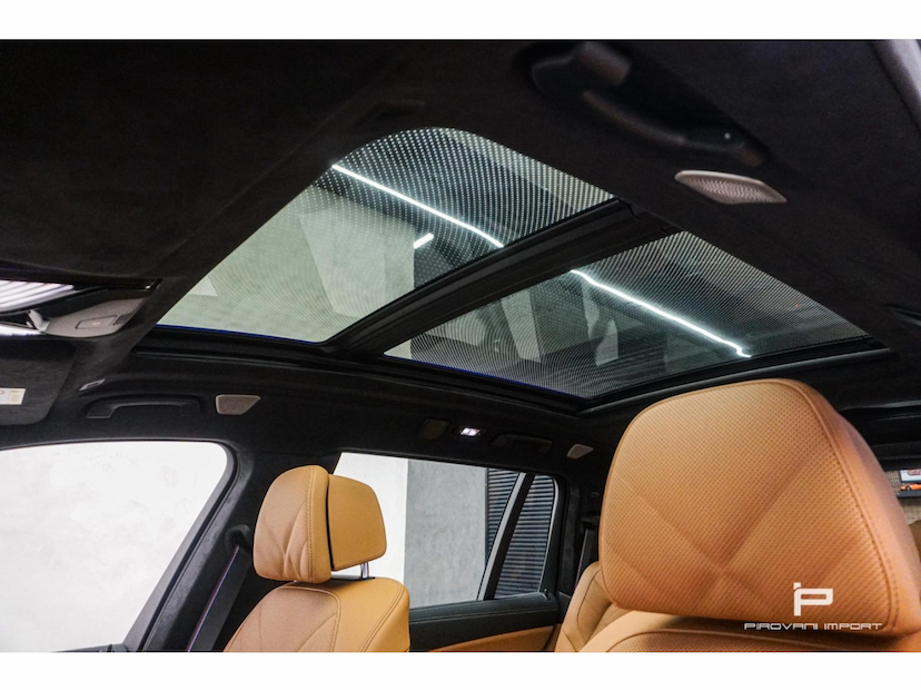 Foto do veículo BMW X7 4.4 V8 GASOLINA M60I STEPTRONIC 2024 18.000 KM 820.000,00