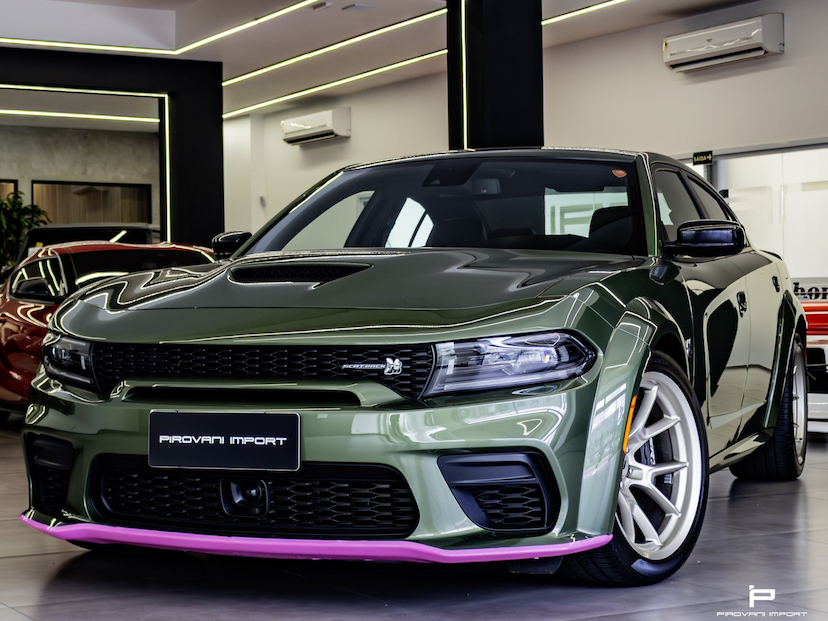 Foto do veículo DODGE CHARGER 6.4 V8 SRT HEMI GASOLINA SCAT PACK AUTOMÁTICO 2023 900 KM 869.000,00