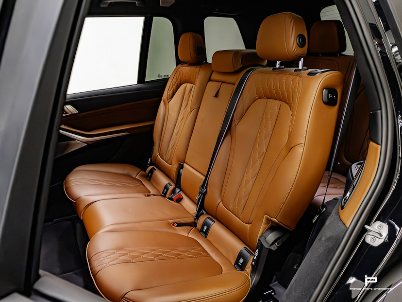 Foto do veículo BMW X7 4.4 V8 GASOLINA M60I STEPTRONIC 2025 15.800 KM 735.000,00