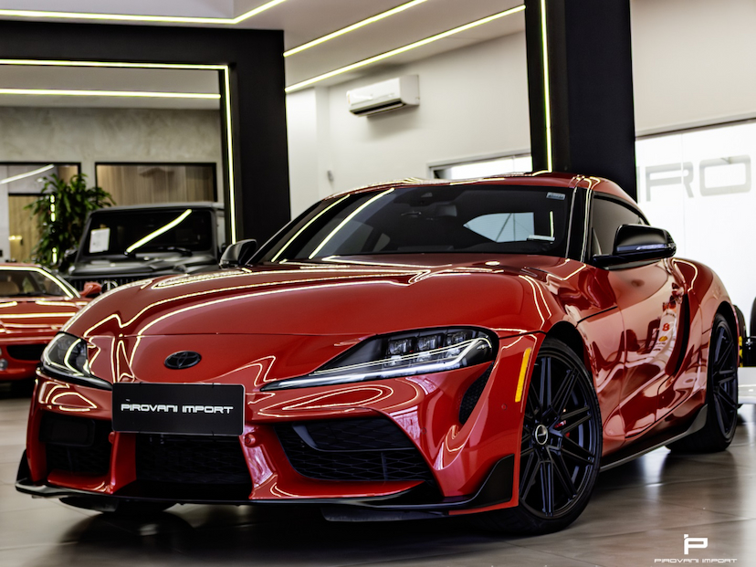 Foto do veículo TOYOTA SUPRA 3.0 I6 TURBO GASOLINA PREMIUM AUTOMÁTICO 2023 4.900 KM 900.000,00