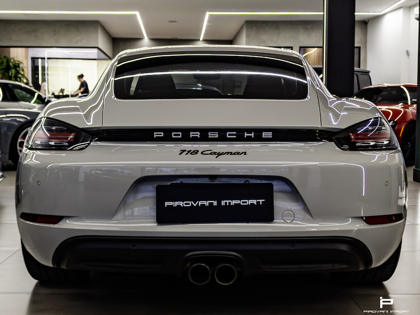 Foto do veículo PORSCHE 718 2.0 16V H4 GASOLINA CAYMAN PDK 2023 81.000 KM 429.000,00