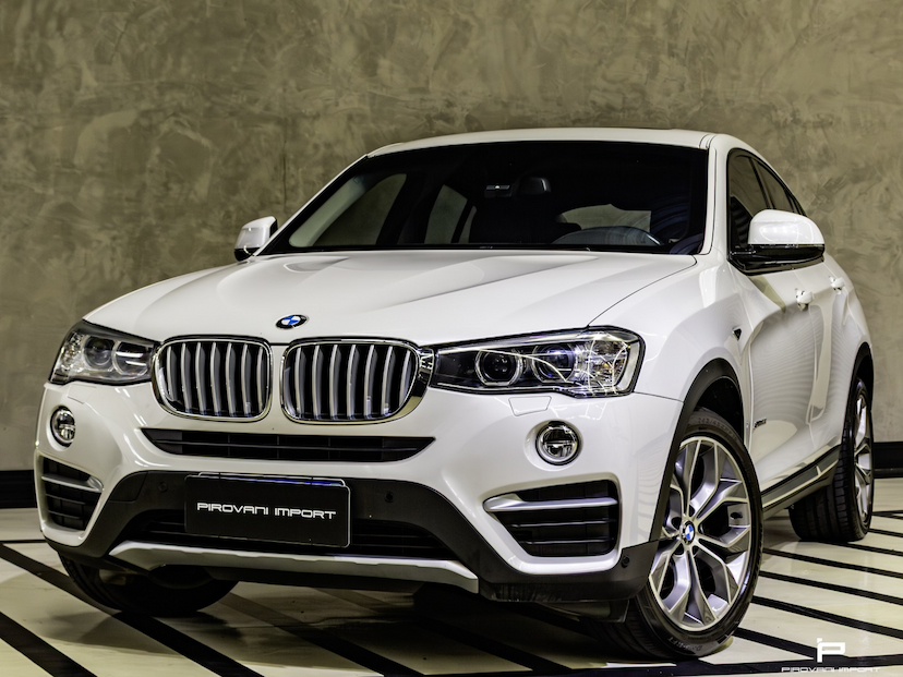 Foto do veículo BMW X4 X4 XDRIVE 28I X-LINE 2.0 TURBO 245CV AUT 2018 88.000 KM 139.900,00