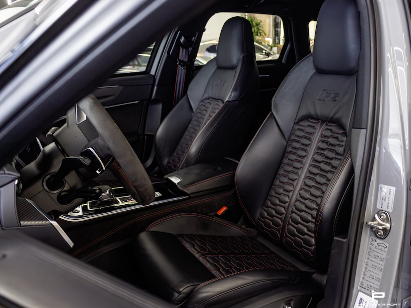 Foto do veículo AUDI RS6 4.0 AVANT V8 TWINTURBO MHEV TIPTRONIC 2021 15.000 KM 959.000,00