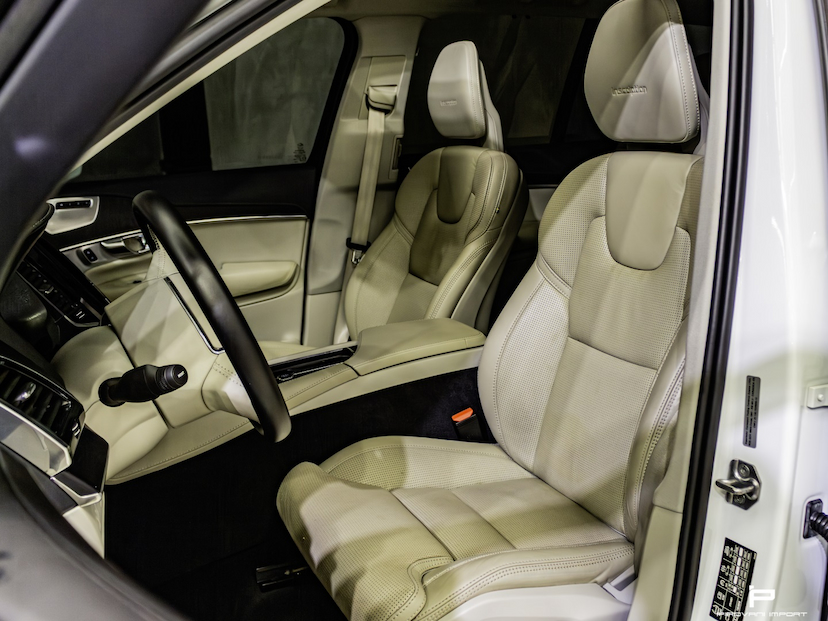 Foto do veículo VOLVO XC90 2.0 D5 DIESEL INSCRIPTION AWD GEARTRONIC 2020 51.000 KM 265.000,00