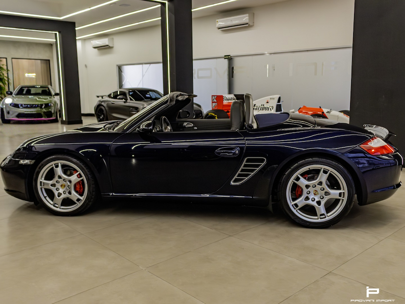 Foto do veículo PORSCHE BOXSTER 3.2 S I6 24V GASOLINA 2P MANUAL 2005 68.544 KM 279.000,00