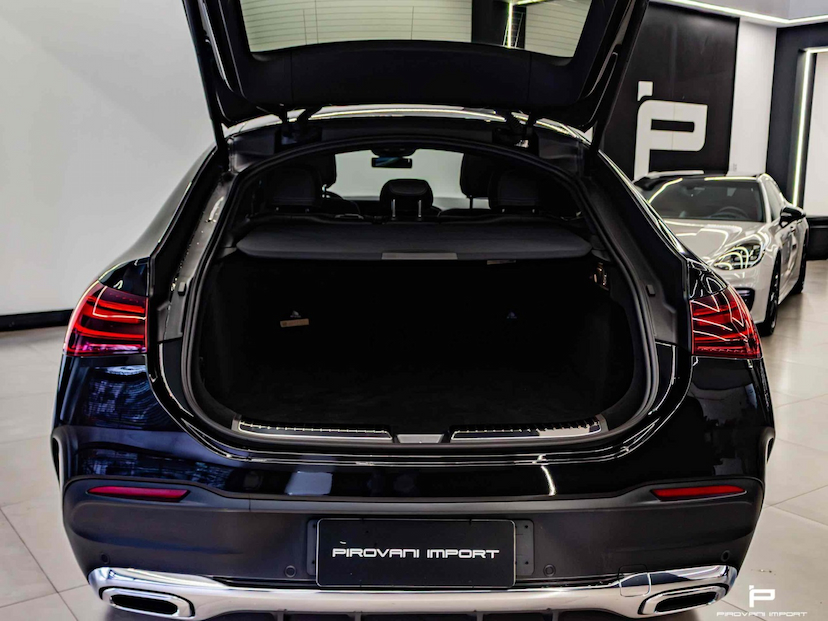 Foto do veículo MERCEDES-BENZ GLE 450D 3.0 I6 MHEV DIESEL COUPÉ 4MATIC 9G-TRONIC 2025 25.000 KM 699.000,00