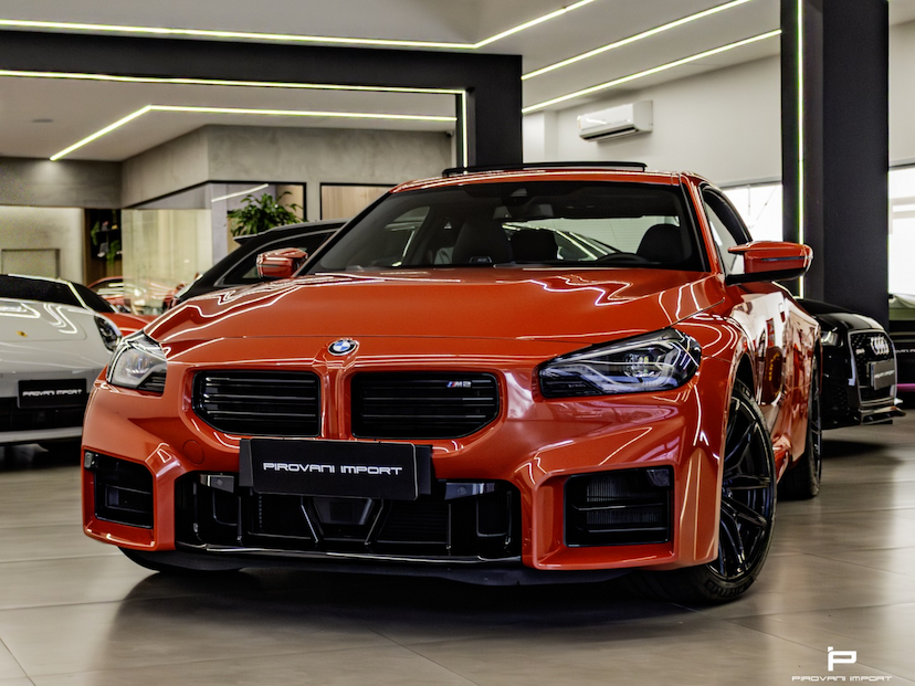 Foto do veículo BMW M2 3.0 I6 TWNTURBO GASOLINA COUPÉ M STEPTRONIC 2024 1.050 KM 600.000,00