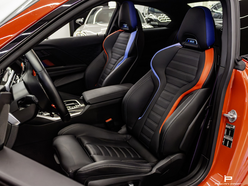 Foto do veículo BMW M2 3.0 I6 TWNTURBO GASOLINA COUPÉ M STEPTRONIC 2024 1.050 KM 600.000,00