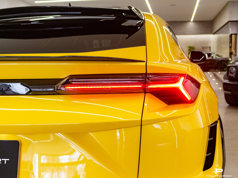 Foto do veículo LAMBORGHINI URUS 4.0 V8 TURBO GASOLINA PERFORMANTE AUTOMÁTICO 2024 8.500 KM 3.650.000,00