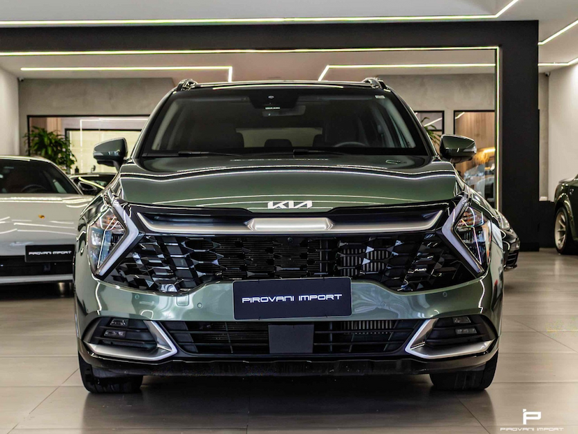 Foto do veículo KIA SPORTAGE 1.6 TGDI MHEV EX PRESTIGE DCT 2023 24.000 KM 229.000,00
