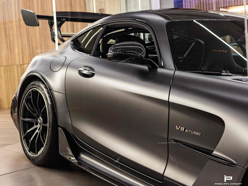 Foto do veículo MERCEDES-BENZ AMG GT 4.0 V8 TURBO GASOLINA BLACK SERIES 7G-DCT 2021 2.200 KM 3.800.000,00