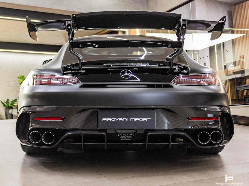 Foto do veículo MERCEDES-BENZ AMG GT 4.0 V8 TURBO GASOLINA BLACK SERIES 7G-DCT 2021 2.200 KM 3.800.000,00