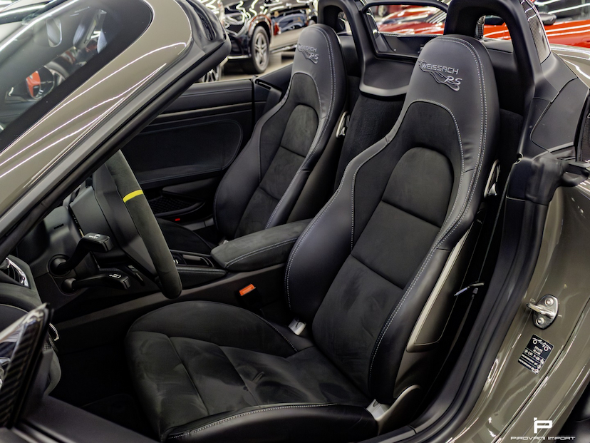 Foto do veículo PORSCHE 718 4.0 H6 GASOLINA SPYDER RS PDK 2024 1.276 KM 2.299.000,00