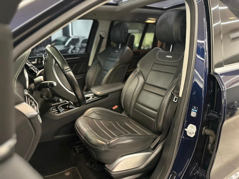 Foto do veículo MERCEDES-BENZ GLS 63 AMG 5.5 V8 TURBO GASOLINA 4MATIC 7G-TRONIC 2018 85.000 KM 480.000,00