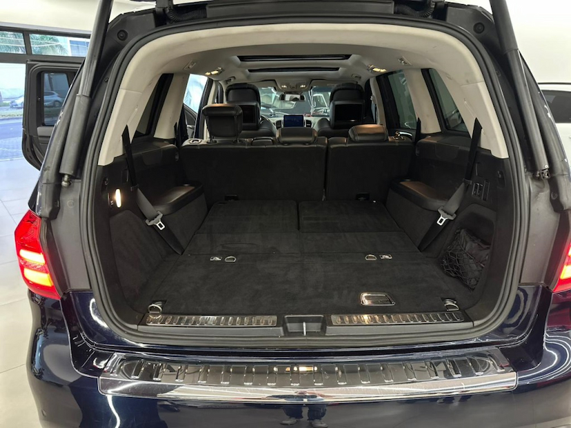 Foto do veículo MERCEDES-BENZ GLS 63 AMG 5.5 V8 TURBO GASOLINA 4MATIC 7G-TRONIC 2018 85.000 KM 480.000,00