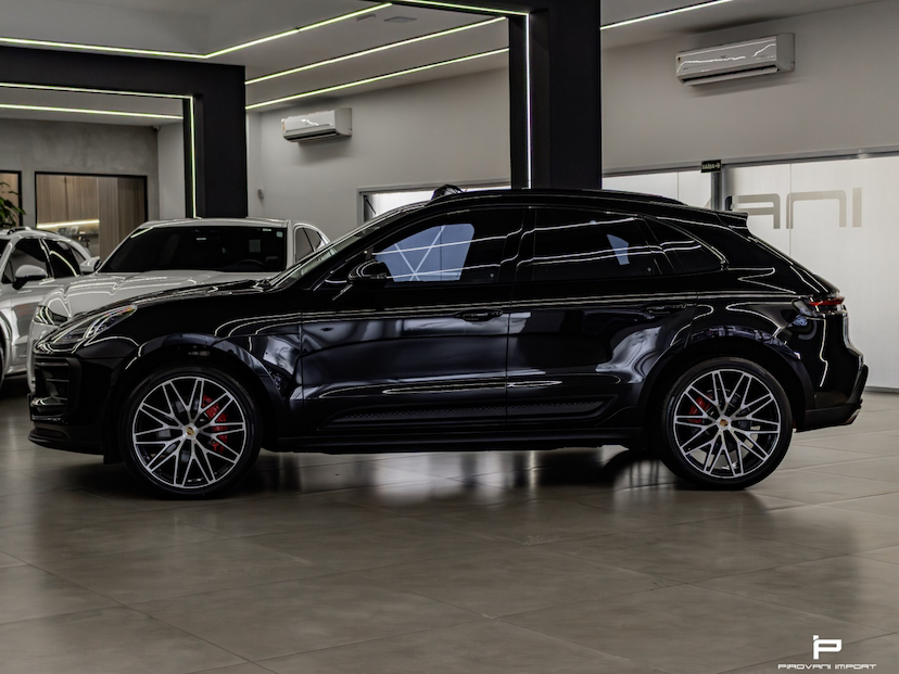 Foto do veículo PORSCHE MACAN 2.9 V6 BITURBO GASOLINA S PDK 2022 37.800 KM 399.000,00