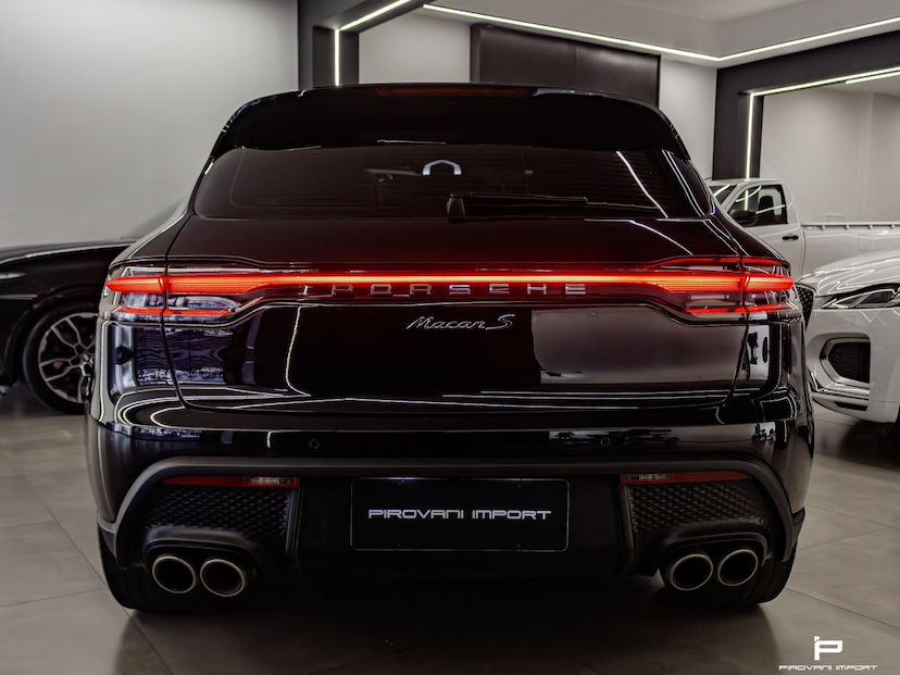 Foto do veículo PORSCHE MACAN 2.9 V6 BITURBO GASOLINA S PDK 2022 37.800 KM 399.000,00