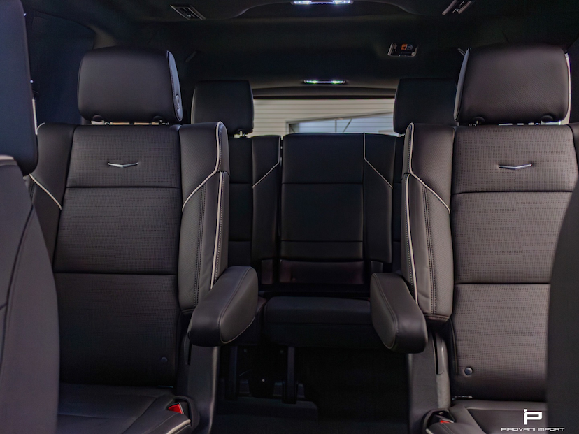 Foto do veículo CADILLAC ESCALADE 6.2 V8 GASOLINA ESV SPORT 4WD AUTOMÁTICO 2026 70 KM 2.200.000,00
