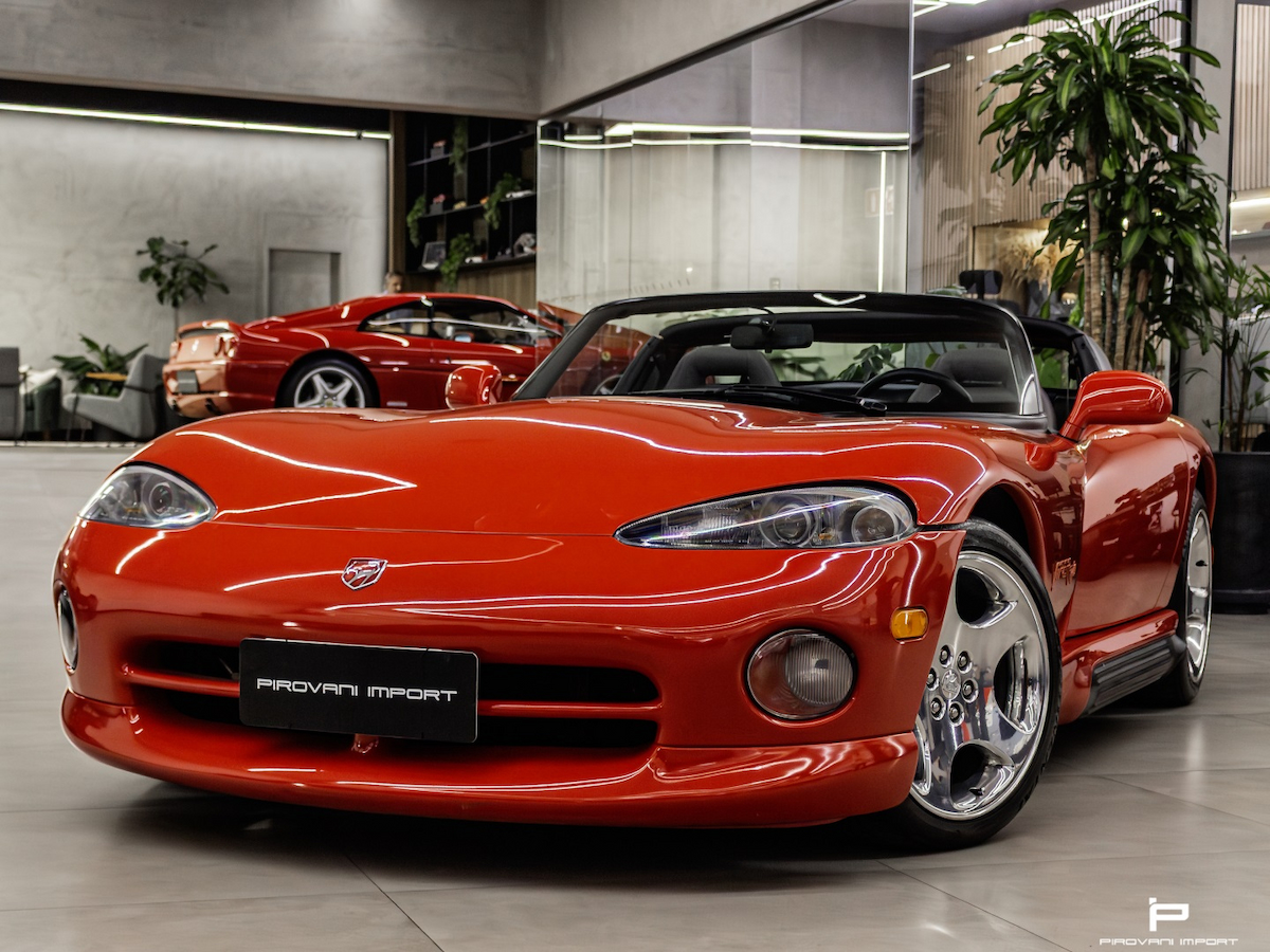 Foto do veículo DODGE VIPER 8.0 RT-10 V10 GASOLINA 2P MANUAL 1994/1994 12.000 KM R$ 750.000,00
