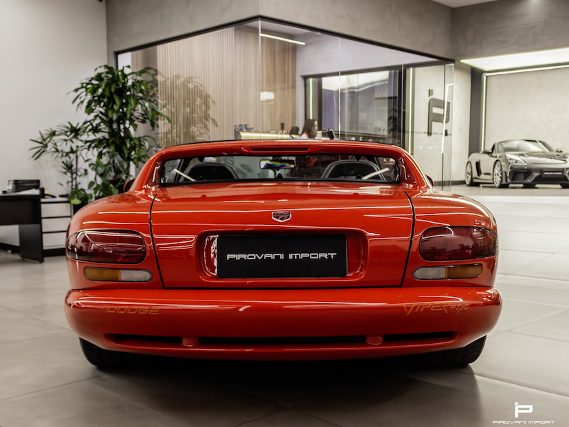 Foto do veículo DODGE VIPER 8.0 RT-10 V10 GASOLINA 2P MANUAL 1994 12.000 KM 750.000,00