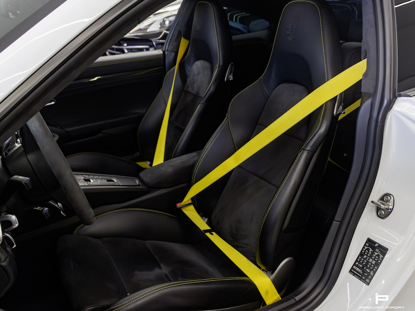 Foto do veículo PORSCHE 911 3.8 24V H6 GASOLINA TURBO S PDK 2019 19.000 KM 1.280.000,00