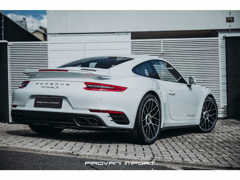 Foto do veículo PORSCHE 911 3.8 24V H6 GASOLINA TURBO S PDK 2018 19.000 KM 1.250.000,00