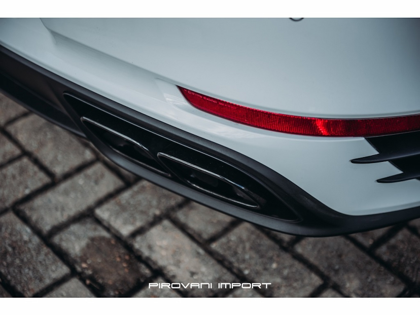 Foto do veículo PORSCHE 911 3.8 24V H6 GASOLINA TURBO S PDK 2018 19.000 KM 1.250.000,00
