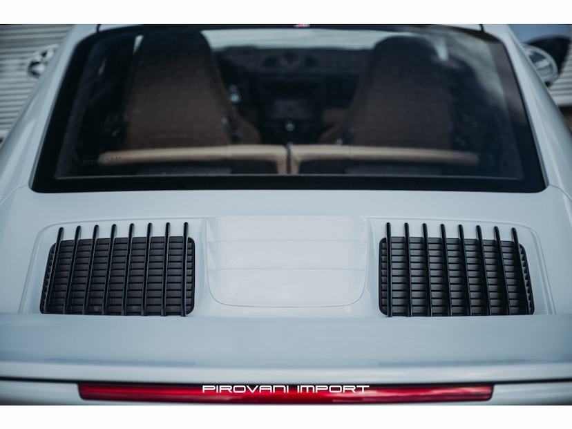 Foto do veículo PORSCHE 911 3.8 24V H6 GASOLINA TURBO S PDK 2018 19.000 KM 1.250.000,00