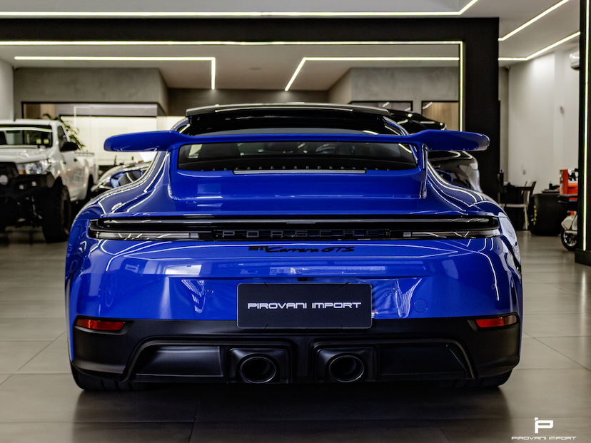 Foto do veículo PORSCHE 911 3.6 24V H6 T-HYBRID CARRERA GTS PDK 2026 1.300 KM 1.380.000,00