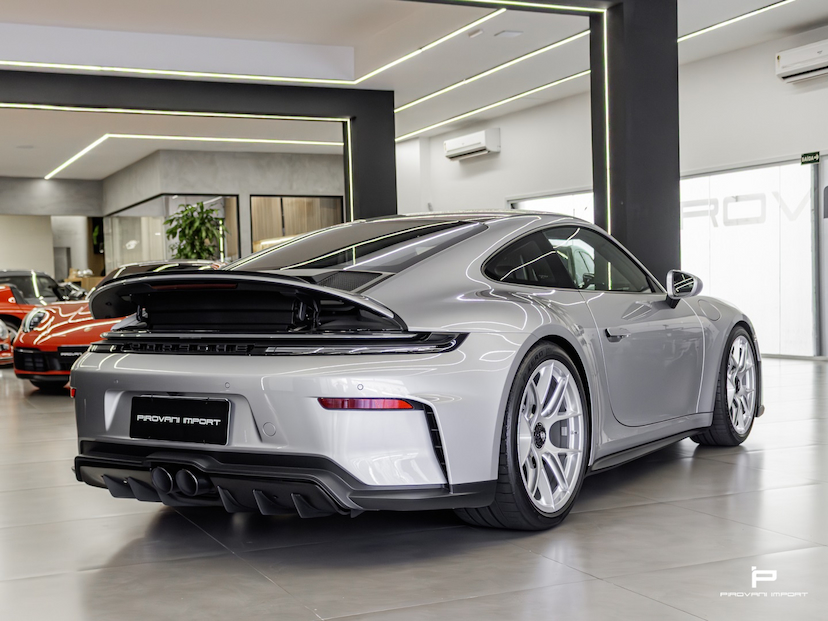 Foto do veículo PORSCHE 911 4.0 24V H6 GASOLINA GT3 TOURING MANUAL 2026 800 KM 2.350.000,00