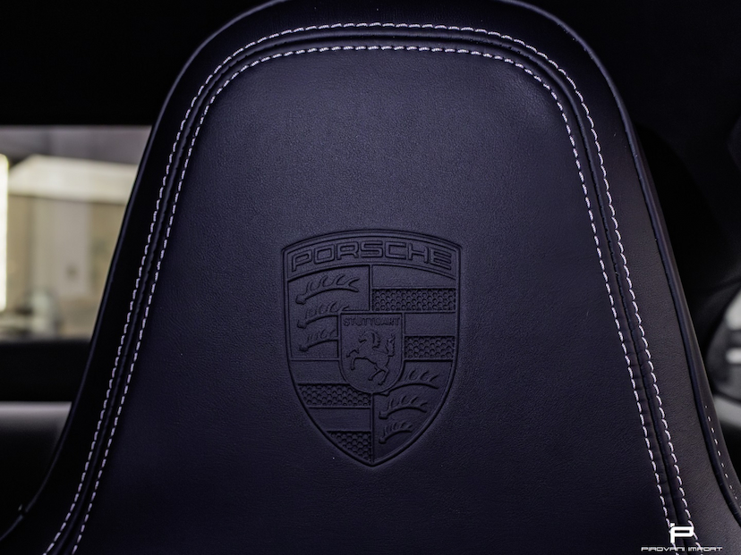 Foto do veículo PORSCHE 911 4.0 24V H6 GASOLINA GT3 TOURING MANUAL 2026 800 KM 2.350.000,00