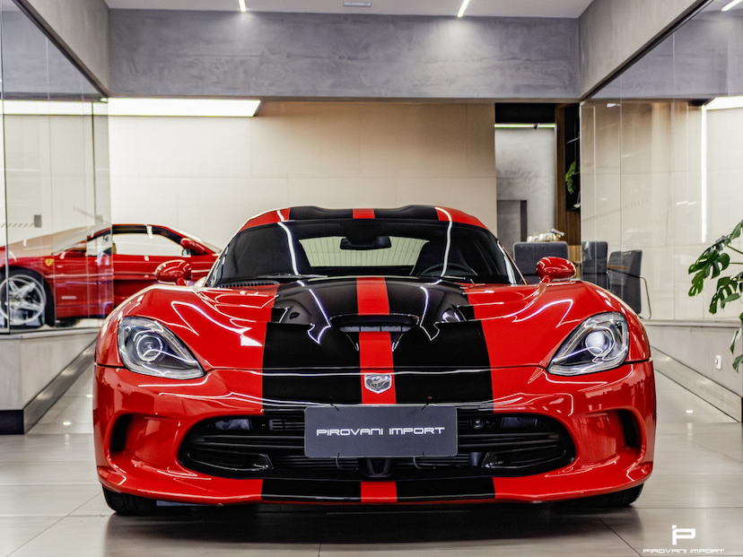 Foto do veículo DODGE VIPER 8.4 SRT-10 V10 GASOLINA 2P MANUAL 2013 1.000 KM 3.000.000,00
