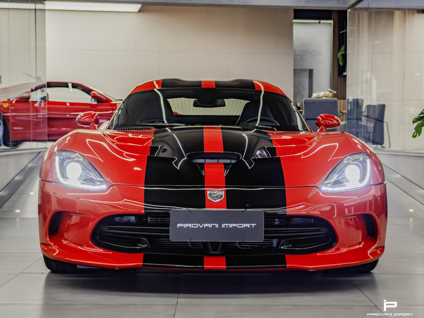 Foto do veículo DODGE VIPER 8.4 SRT-10 V10 GASOLINA 2P MANUAL 2013 1.000 KM 3.000.000,00