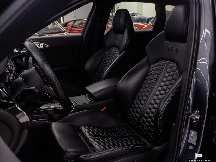 Foto do veículo AUDI RS6 4.0 AVANT V8 32V BI-TURBO GASOLINA 4P TIPTRONIC 2018 14.000 KM 530.000,00