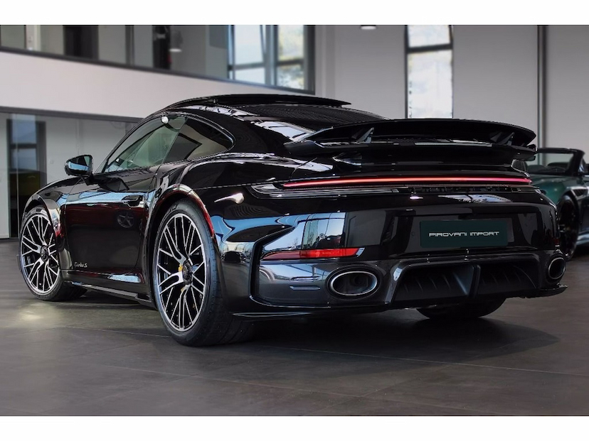 Foto do veículo PORSCHE 911 3.6 24V H6 T-HYBRID TURBO S PDK 2026 500 KM 2.290.000,00