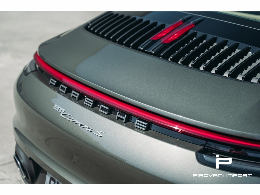 Foto do veículo PORSCHE 911 3.0 24V H6 GASOLINA CARRERA S PDK 2022 10.000 KM 860.000,00