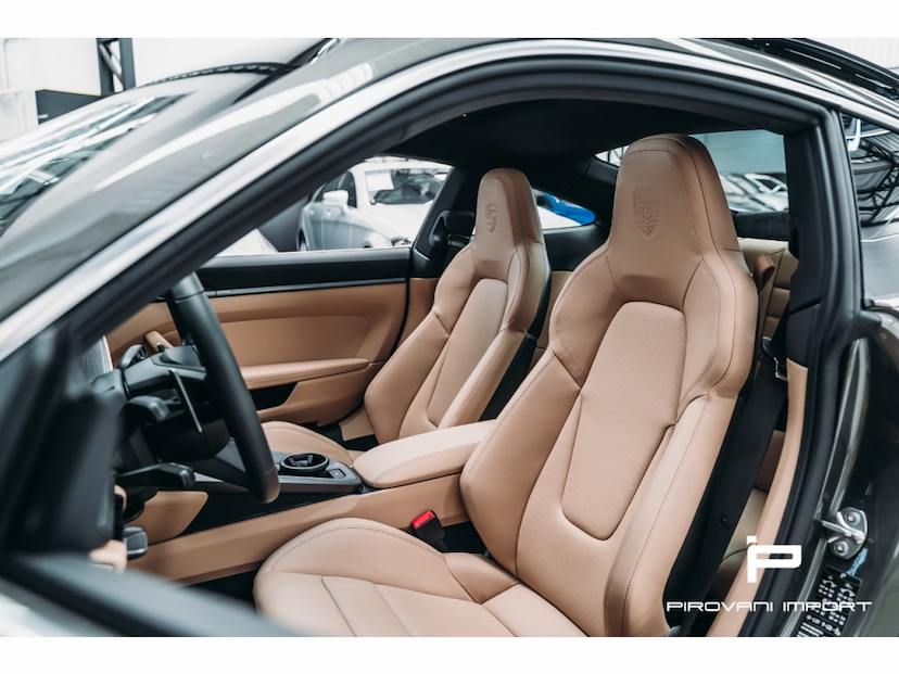 Foto do veículo PORSCHE 911 3.0 24V H6 GASOLINA CARRERA S PDK 2022 10.000 KM 860.000,00