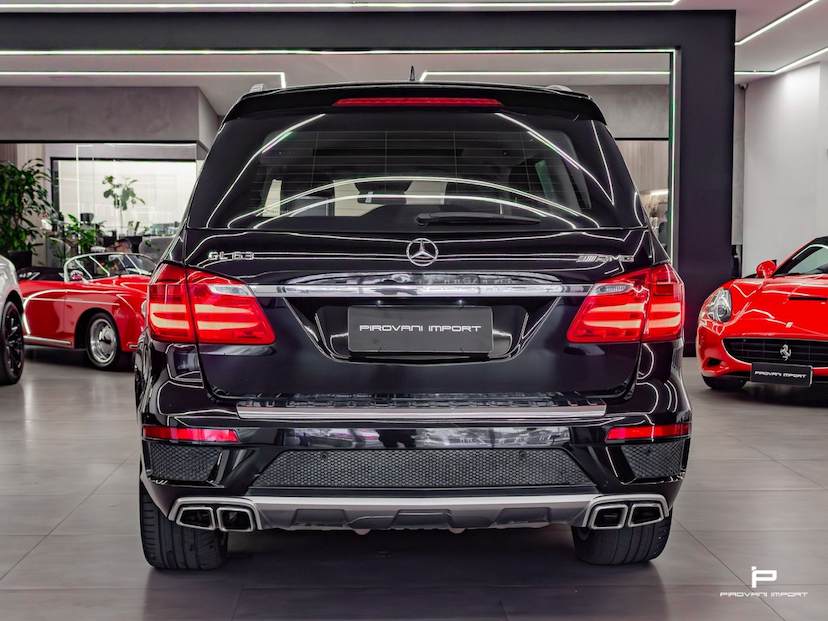 Foto do veículo MERCEDES-BENZ GL 63 AMG 5.5 32V V8 BITURBO GASOLINA 4P AUTOMÁTICO 2013 73.000 KM 199.900,00