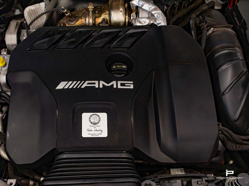 Foto do veículo MERCEDES-BENZ A 45 AMG 2.0 CGI GASOLINA S 4MATIC SPEEDSHIFT 2021 34.000 KM 329.900,00