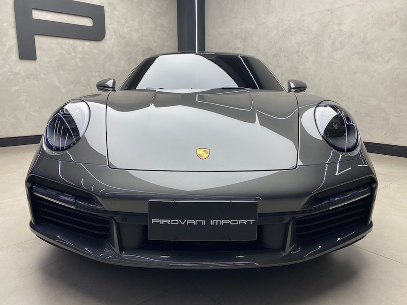 Foto do veículo PORSCHE 911 3.8 24V H6 GASOLINA TURBO S PDK 2023 1.800 KM 1.390.000,00