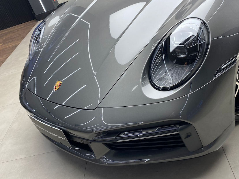 Foto do veículo PORSCHE 911 3.8 24V H6 GASOLINA TURBO S PDK 2023 1.800 KM 1.390.000,00