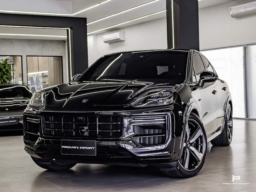 Foto do veículo PORSCHE CAYENNE 4.0 V8 E-HYBRID TURBO COUPÉ AWD TIPTRONIC S 2025 6.000 KM 1.450.000,00