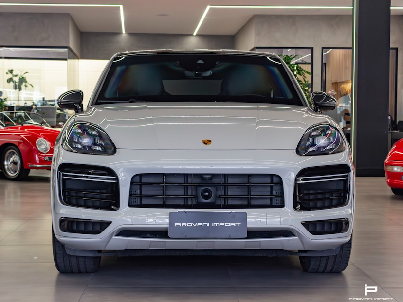 Foto do veículo PORSCHE CAYENNE 4.0 V8 TURBO S E-HYBRID COUPÉ  AWD TIPTRONIC S 2022 17.000 KM 850.000,00