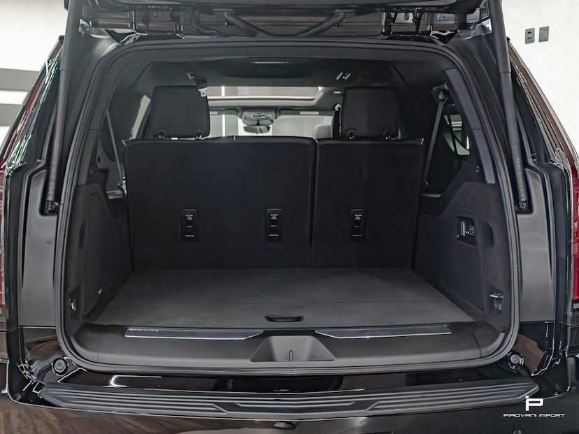Foto do veículo CADILLAC ESCALADE 6.2 V8 GASOLINA LUXURY 4WD AUTOMÁTICO 2026 40 KM 2.290.000,00